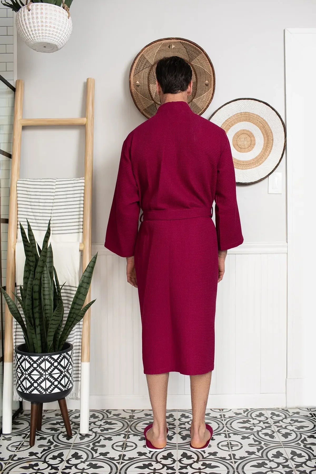 Men's Waffle Spa Bathrobe – Lightweight & Absorbent Kimono Robe