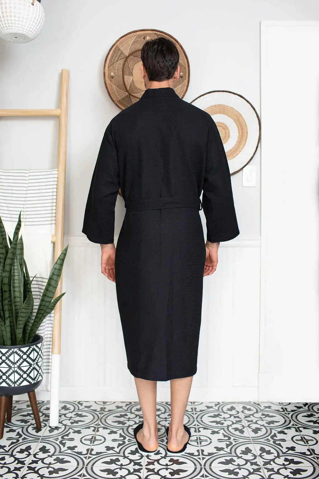 Men's Waffle Spa Bathrobe – Lightweight & Absorbent Kimono Robe